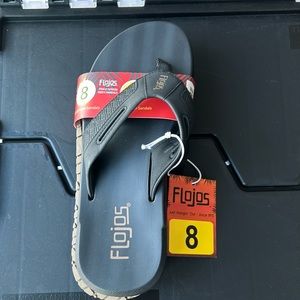 NWT Men’s Flojos Memory Foam Sandals Slippers Flip Flops